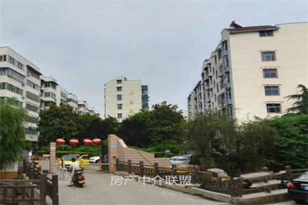 大王门晨曦嘉园小区2室2厅1卫87m2毛坯房